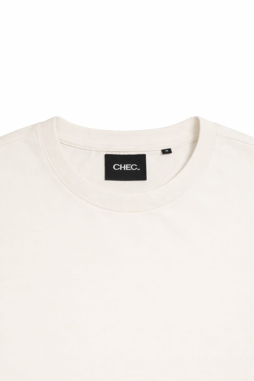 PREMIUM TEE WHITE NECK CLOSEUP Marshmallow