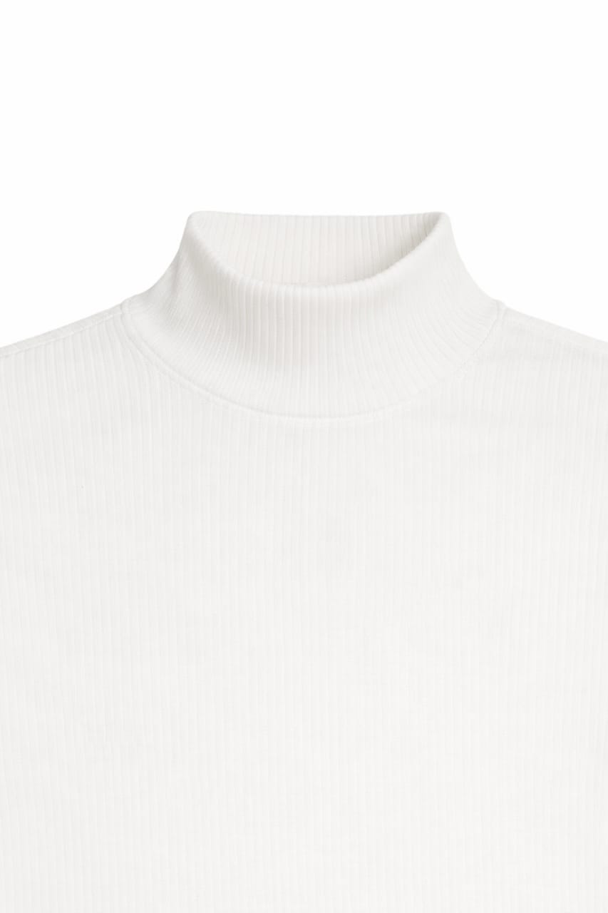 Luxe Ribbed Mock Neck LS White Closeup Neck Marshmallow