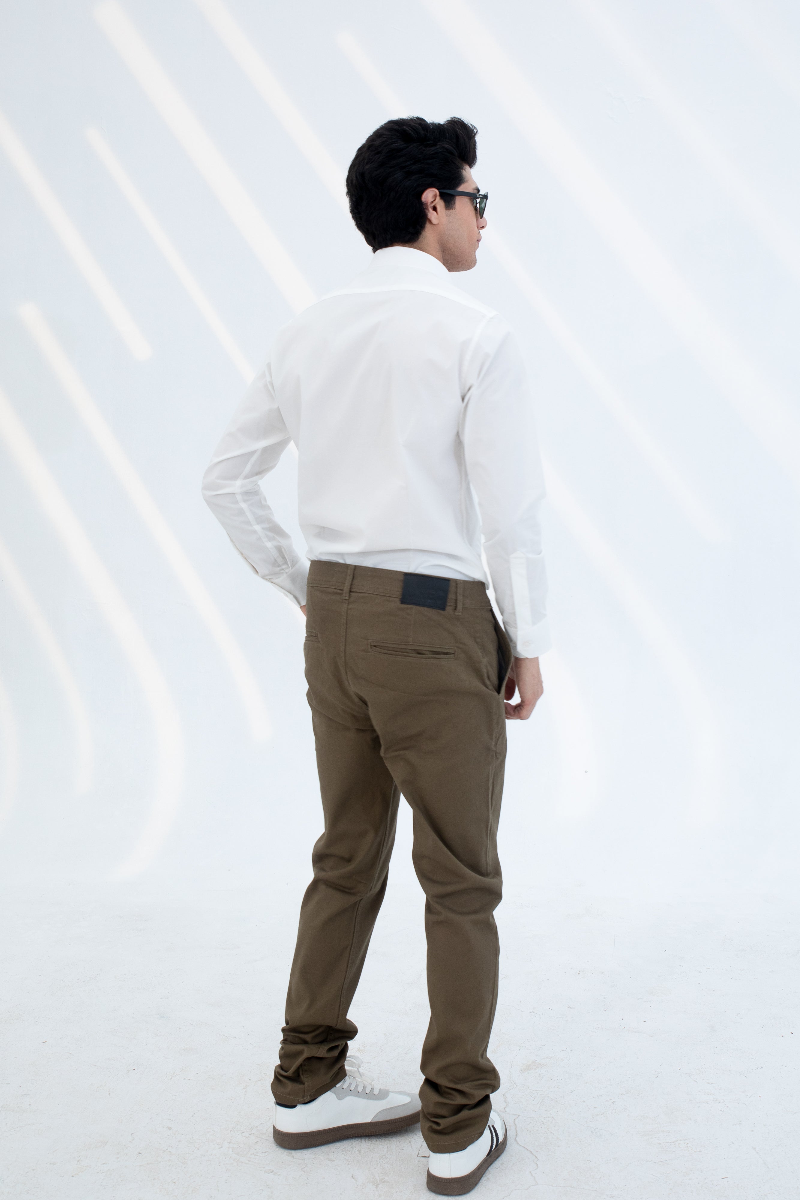 Business Chino - CHEC