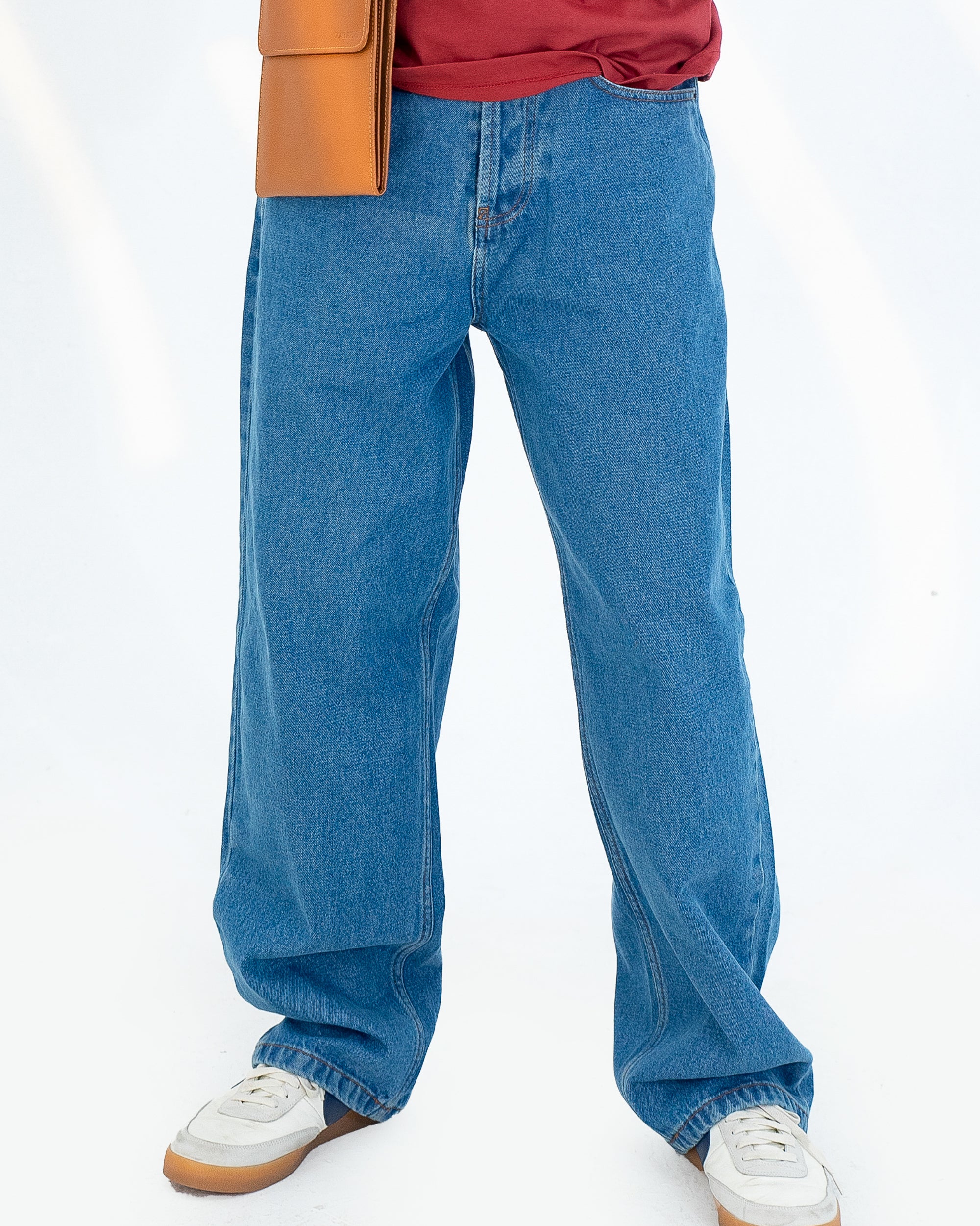 Relaxed Fit Jeans.