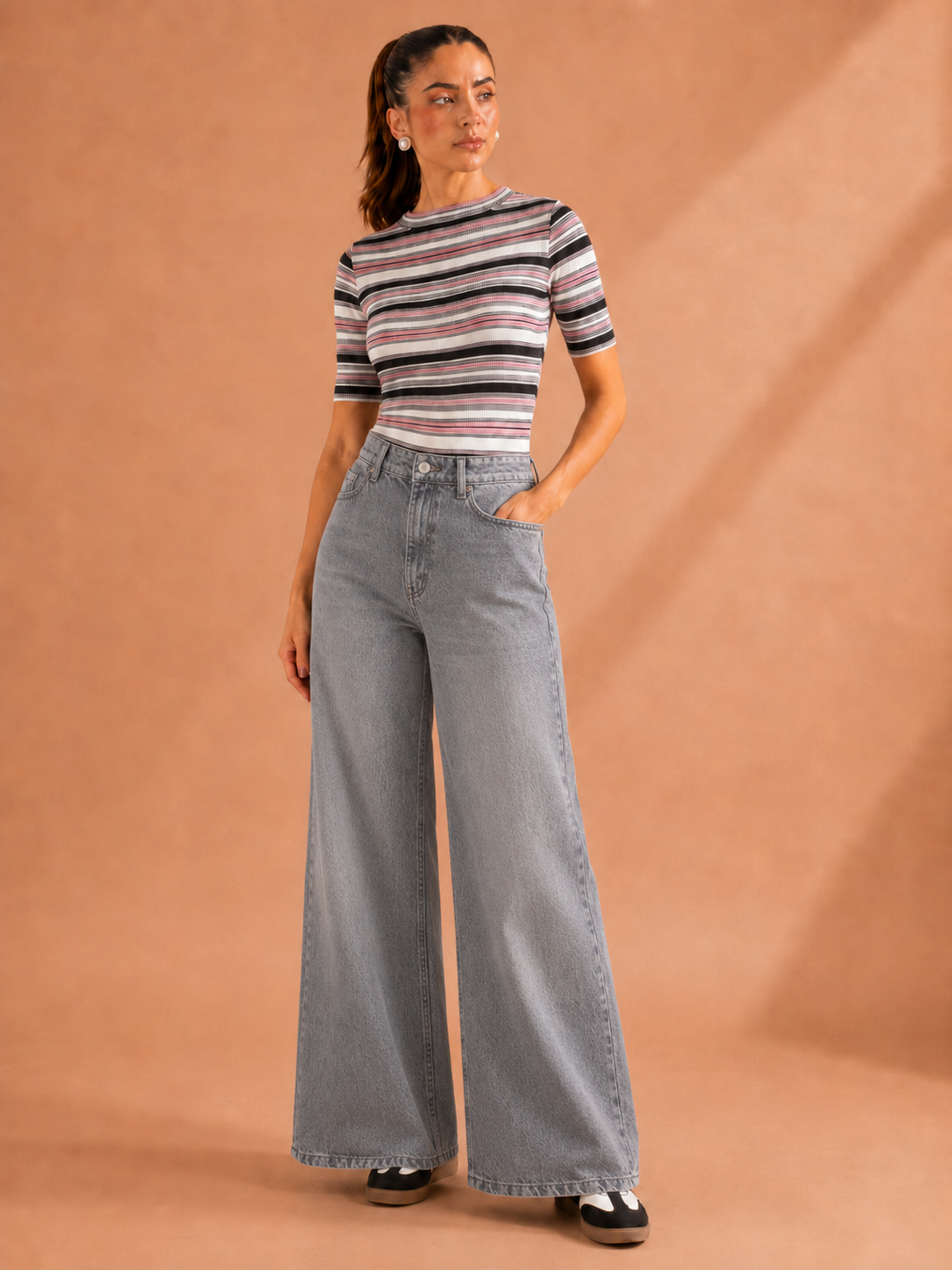 Wide Leg High Rise Jeans