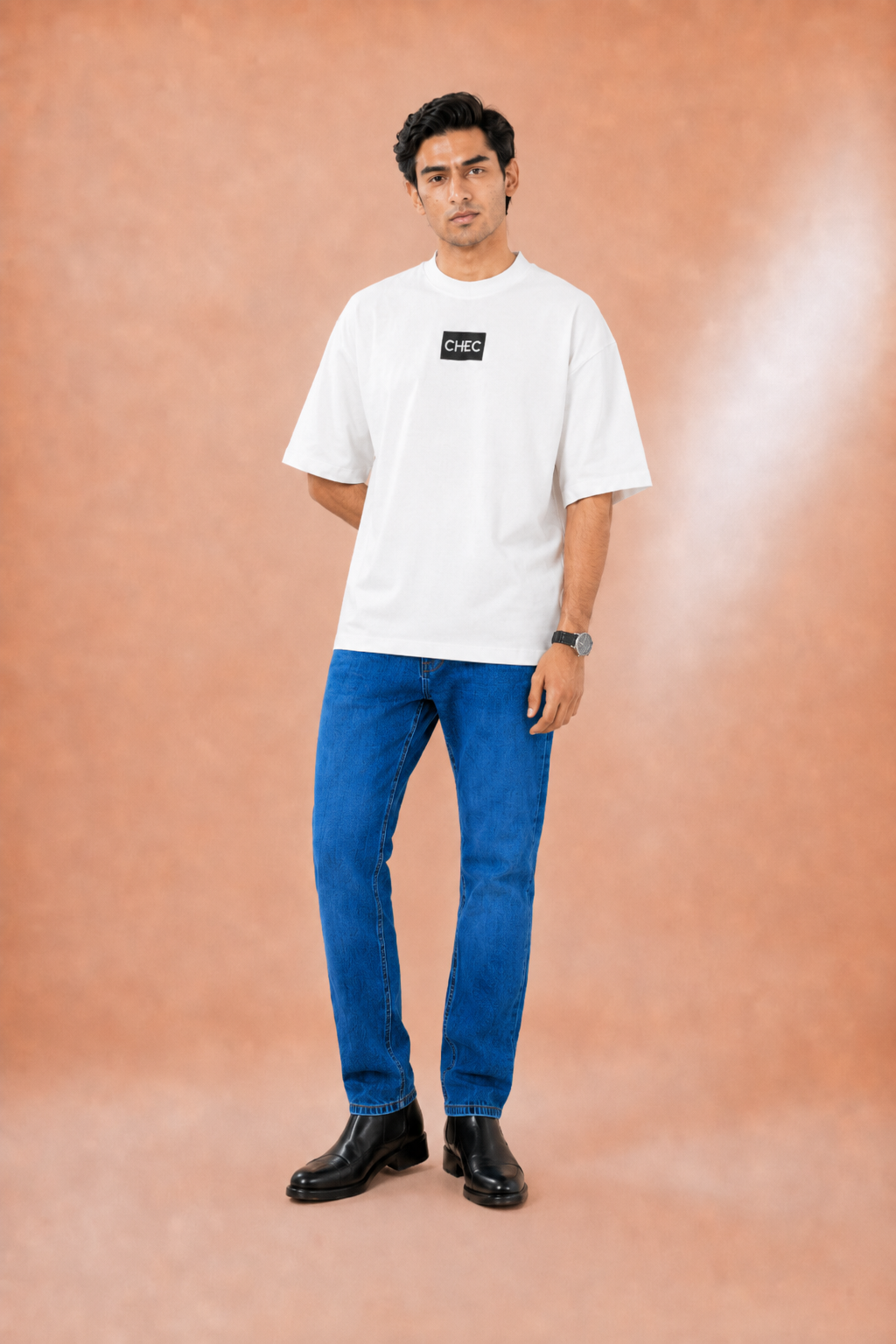 Regular Fit-Patch Tee