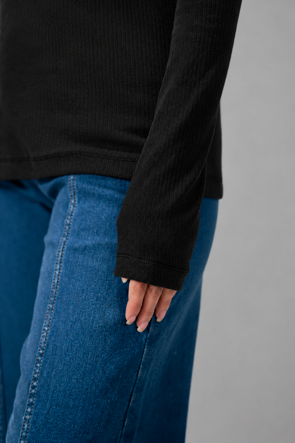 Luxe Ribbed Mock Neck LS