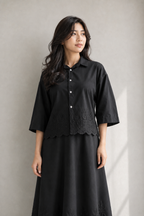 Midi Embroidered skirt