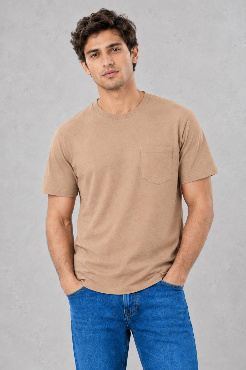 Urban Fit-Everyday Washed Pocket Tee