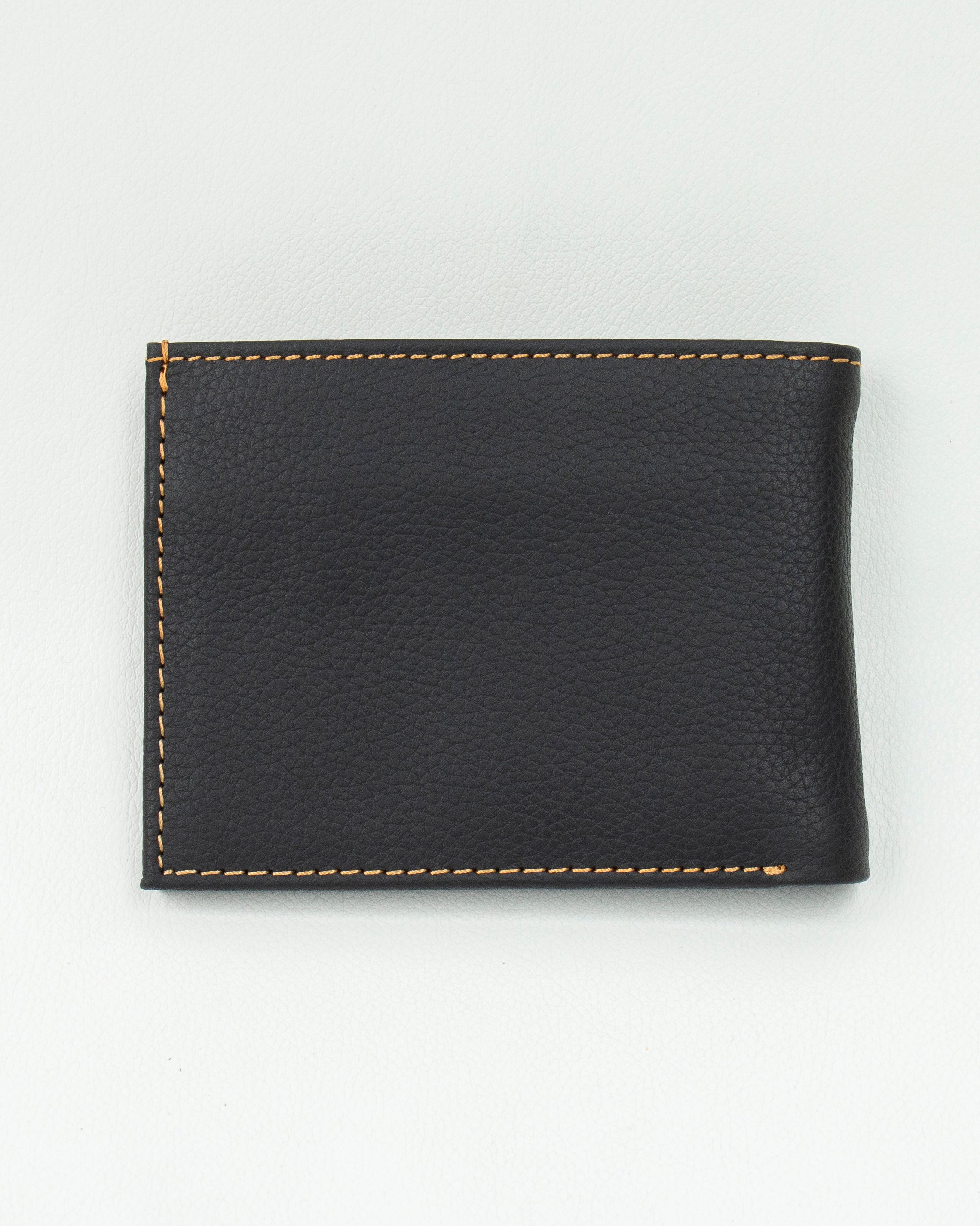Urban Grain Leather Wallet.