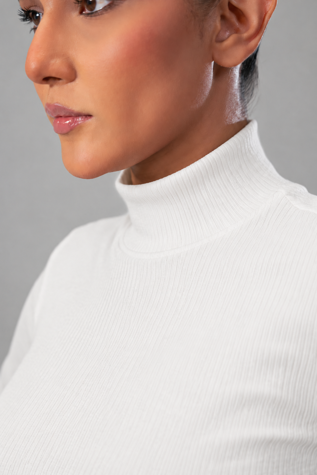 Luxe Ribbed Mock Neck LS