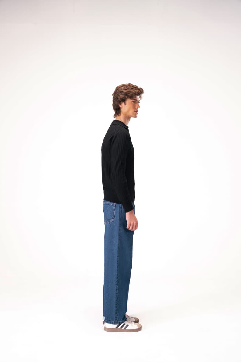 Relaxed Fit Jeans Side View