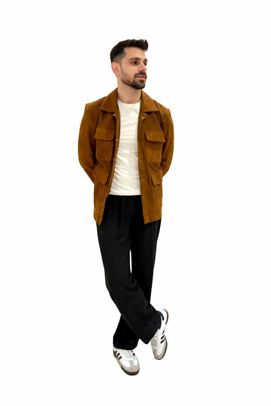 Trench coat with pockets