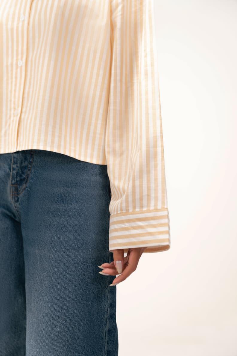 Boxy Crop Shirt - CHEC