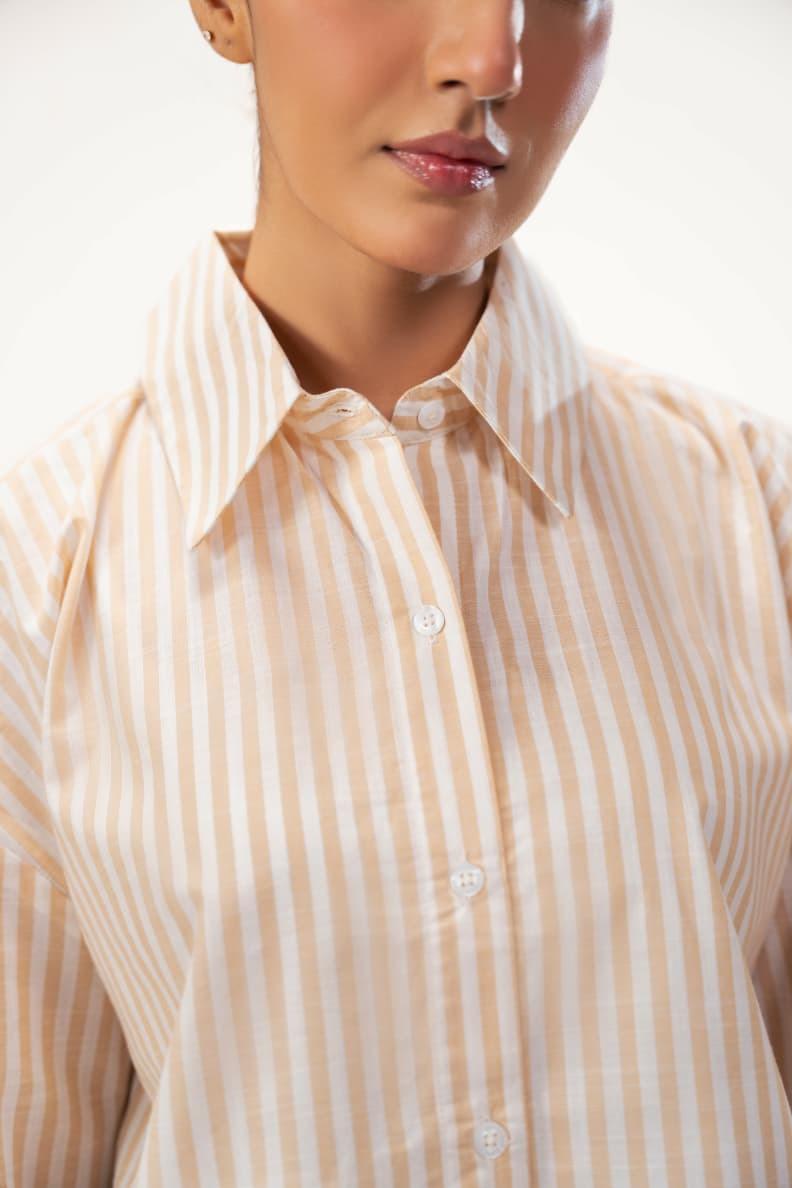Boxy Crop Shirt - CHEC