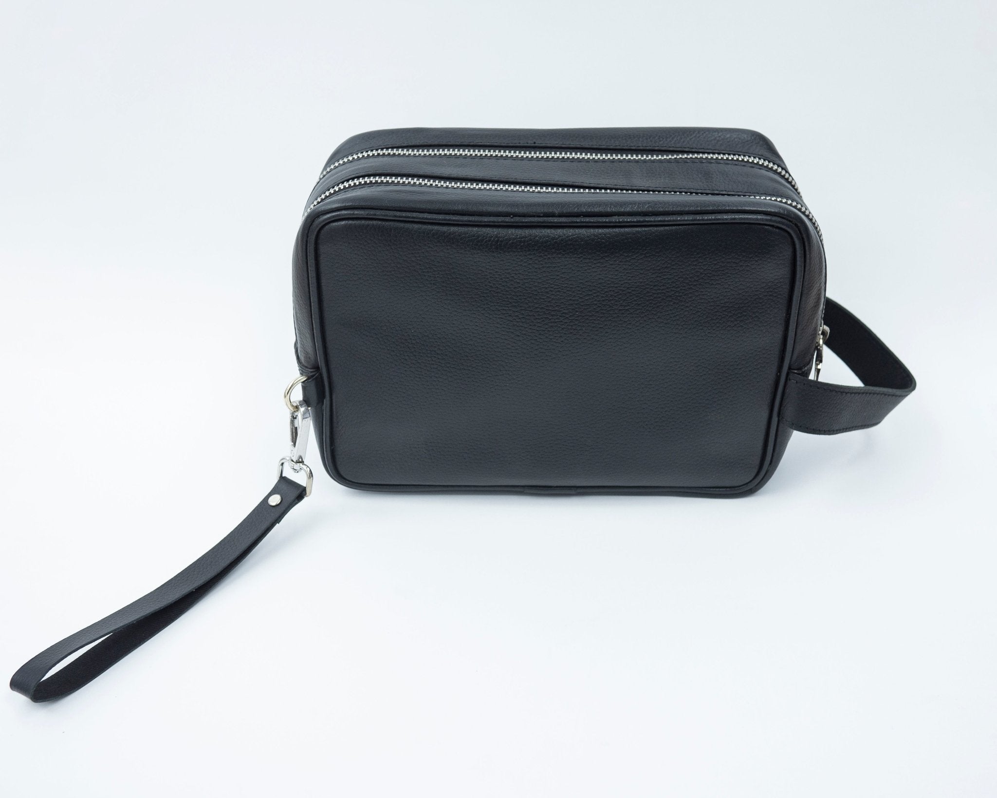 Nomad Leather Dopp - CHEC