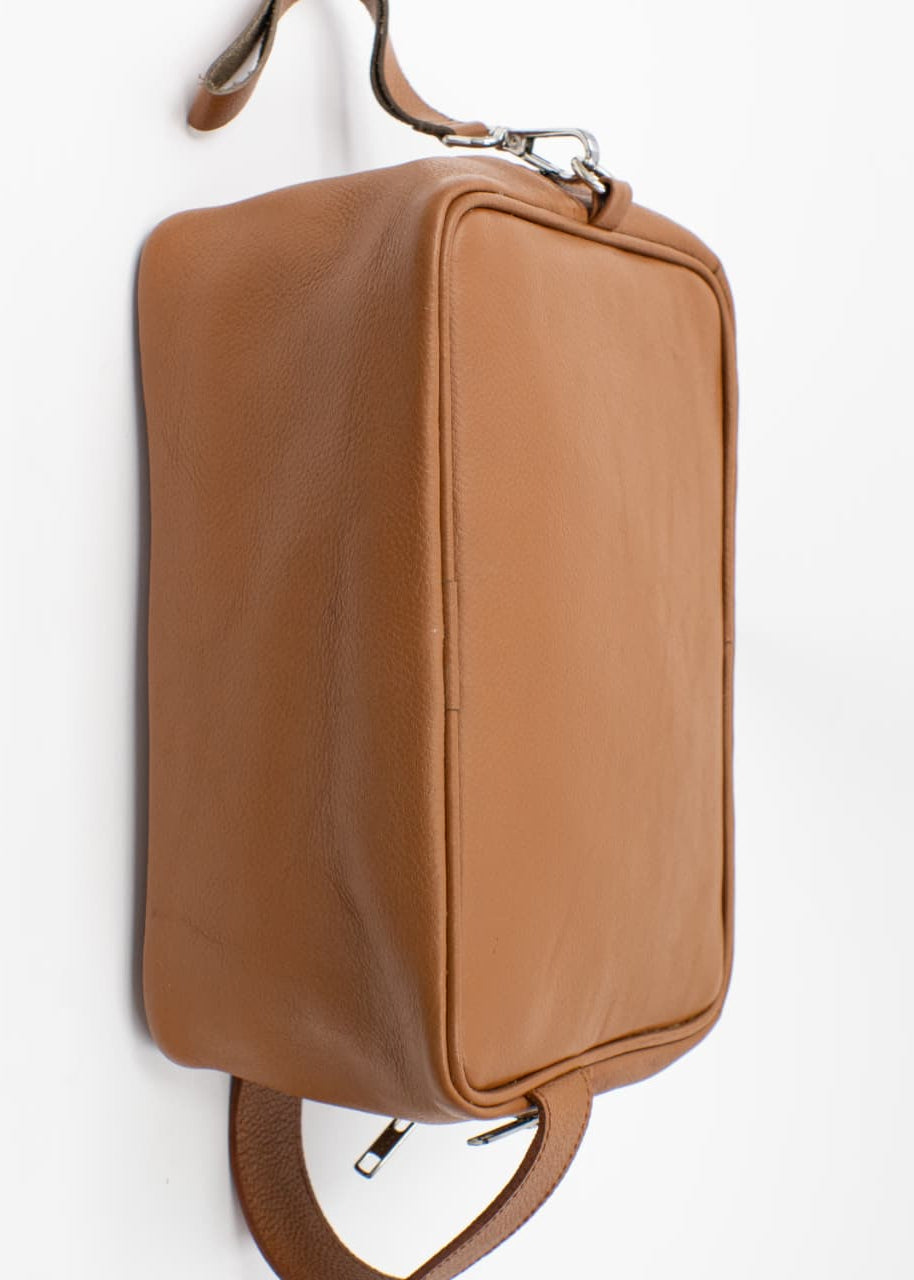 Nomad Leather Dopp - CHEC
