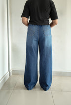 Patch Pocket Wide Leg Jeans - CHEC