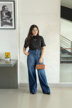 Patch Pocket Wide Leg Jeans - CHEC
