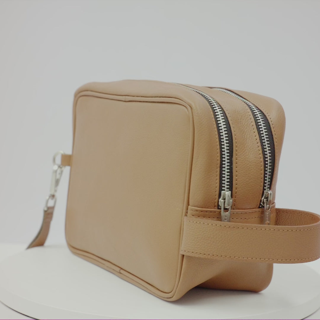 Nomad Leather Dopp.
