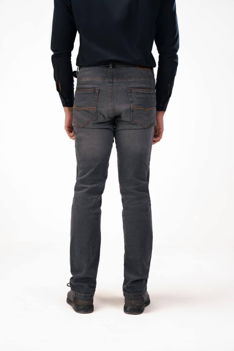 Straight Fit Jeans - CHEC