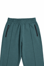 THE ESSENTIAL PLEATED TROUSER - CHEC